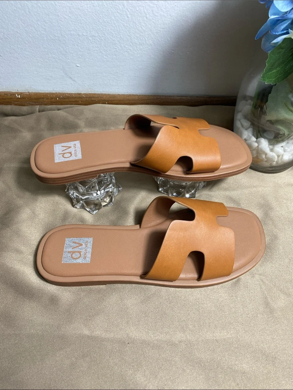 DV by Dolce Vita Cognac Brown Cutout Slide Sandals for Women Size 8